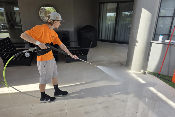 Advantage Power Washing in Paradise Valley