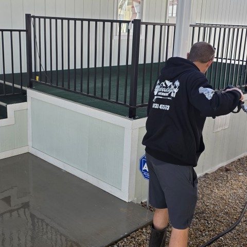 Advantage Power Washing in Phoenix