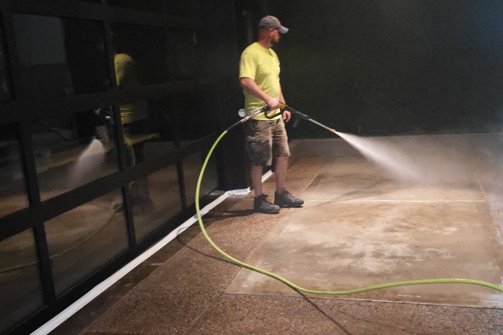 Advantage Power Washing in Cave Creek